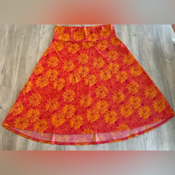 LuLaroe Azure A Line Knee Length 2XL Plus Size Skirt Vibrant Orange Floral EUC. - Picture 2 of 6